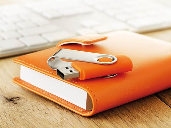 Obrázky: Twister Techmate oranžovo-stříbrný USB disk 4GB, Obrázek 3