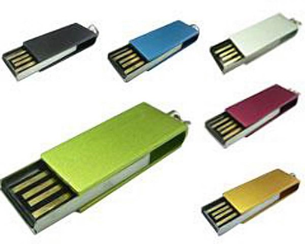 Obrázky: Mini rotující zelený USB flash disk 16GB