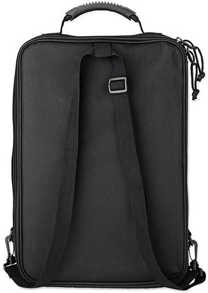 Obrázky: Černá taška/batoh na 15