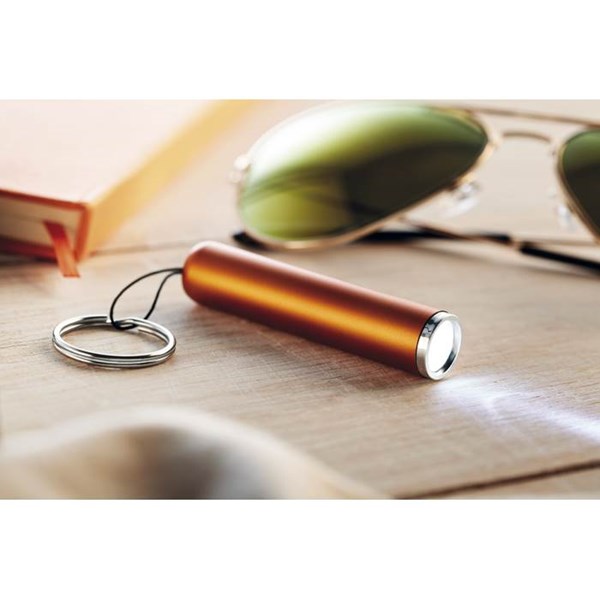 Obrázky: Oranžová plastová LED svítilna se svítícím logem, Obrázek 4