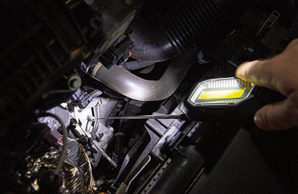 Obrázky: Černé silné pracovní LED světlo s COB, Obrázek 12