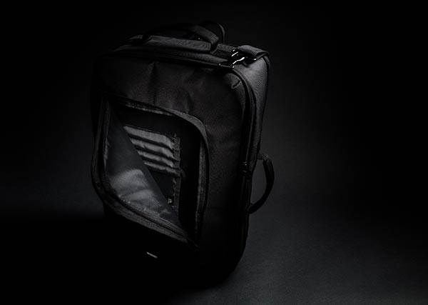 Obrázky: Černý konvertibilní batoh Swiss Peak, Obrázek 15