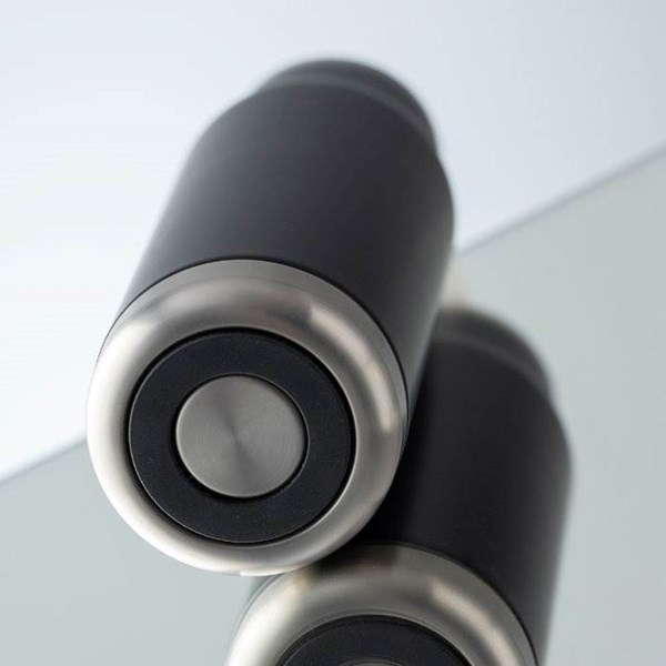 Obrázky: Černá kovová termoska 530 ml s designovou rukojetí, Obrázek 9