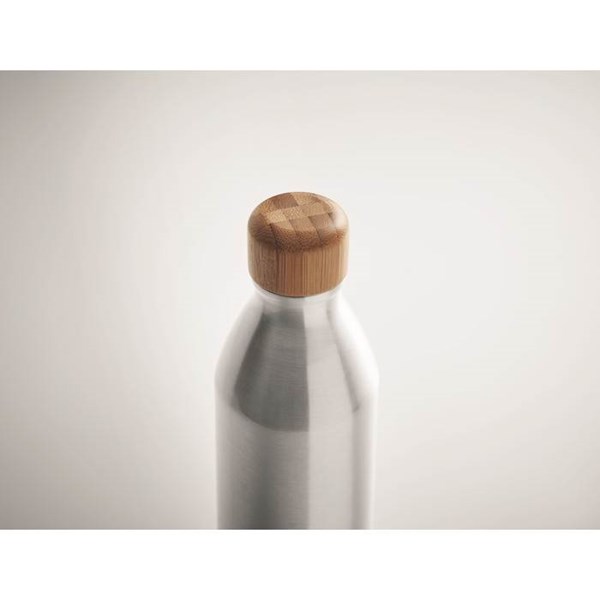 Obrázky: Hliníková láhev s bambusovým víčkem 550 ml, Obrázek 4