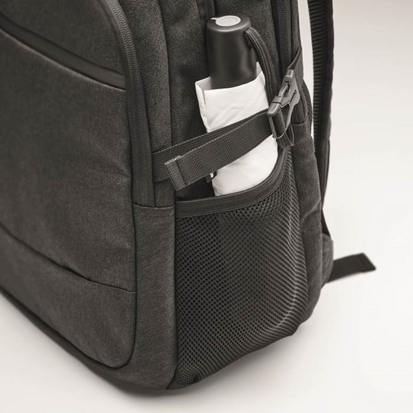 Obrázky: Černý polstrovaný batoh na notebook z 600D RPET PE, Obrázek 4