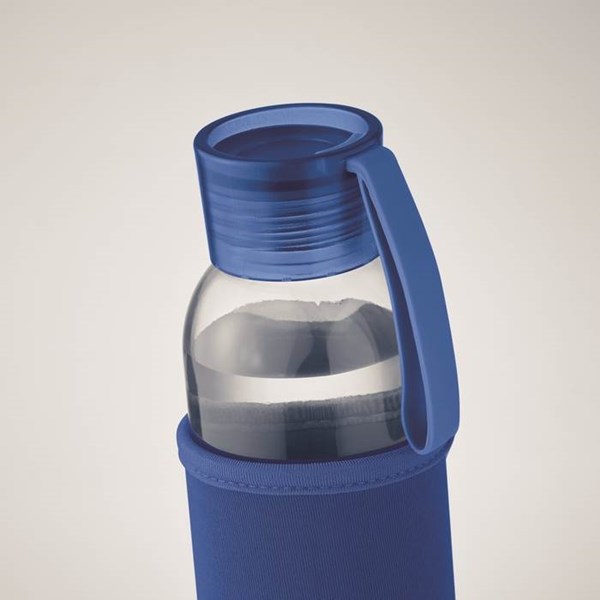 Obrázky: Láhev ze skla s král.modrým neopren. obalem, 500 ml, Obrázek 2