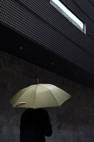 Obrázky: Khaki dvouvrstvý deštník VINGA Bosler z RPET, Obrázek 5