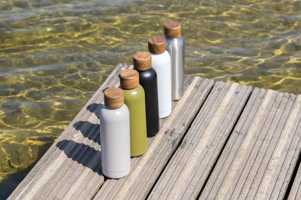 Obrázky: Stříbrná termoláhev Wood 0,5 l z rec. nerez. oceli, Obrázek 7