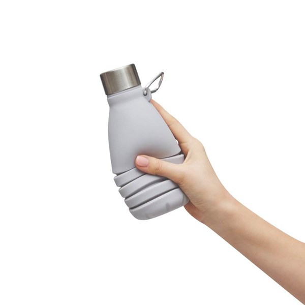 Obrázky: Šedá skládací silik. láhev s karabinou, 550ml, Obrázek 9