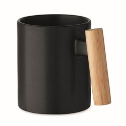 Obrázky: Černý keramický hrnek s dřevěným uchem 320 ml