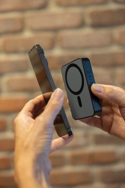 Obrázky: Magnetická powerbanka 10 000mAh z RCS RPET, Obrázek 5
