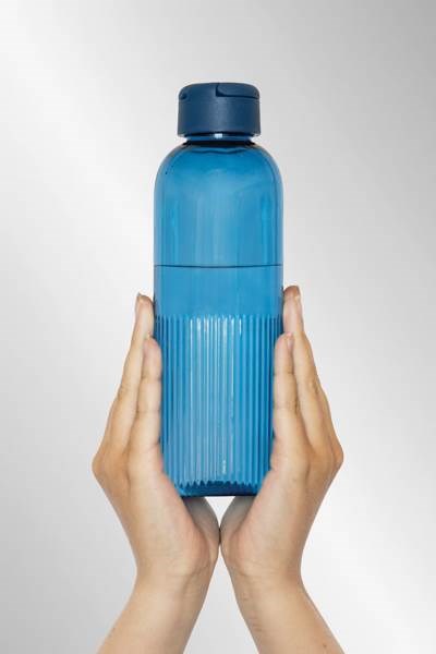 Obrázky: Nepropust. láhev RPET 750 ml, vlnit. efekt, modrá, Obrázek 10