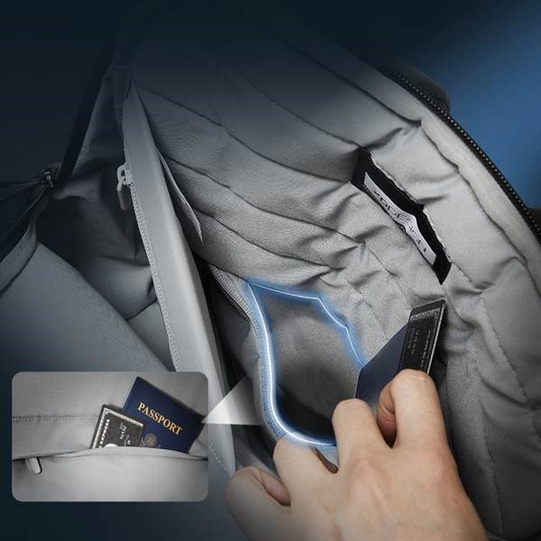 Obrázky: Černý batoh Soft Tote s dvojitým zipem, Obrázek 24