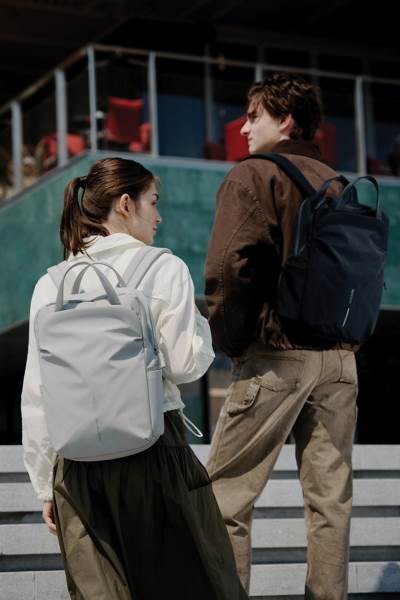 Obrázky: Černý batoh Soft Tote s dvojitým zipem, Obrázek 39