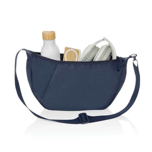 Obrázky: Crossbody XL půlměsíc z RPET AWARE , nám. modrá, Obrázek 4