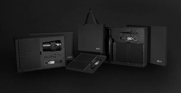 Obrázky: Dárková sada Deluxe Swiss Peak z RCS s lahví na vodu, Obrázek 14