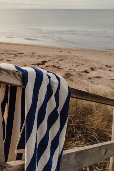 Obrázky: Plážová osuška VINGA recyklovaná, nám. modrá, Obrázek 3