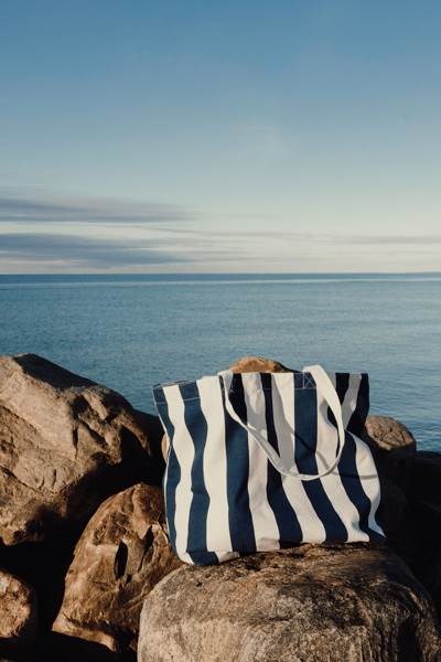 Obrázky: Plážová taška VINGA z RCS, nám. modrá, Obrázek 2