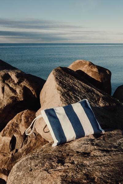 Obrázky: Taška na drobnosti VINGA z RCS, nám. modrá, Obrázek 2