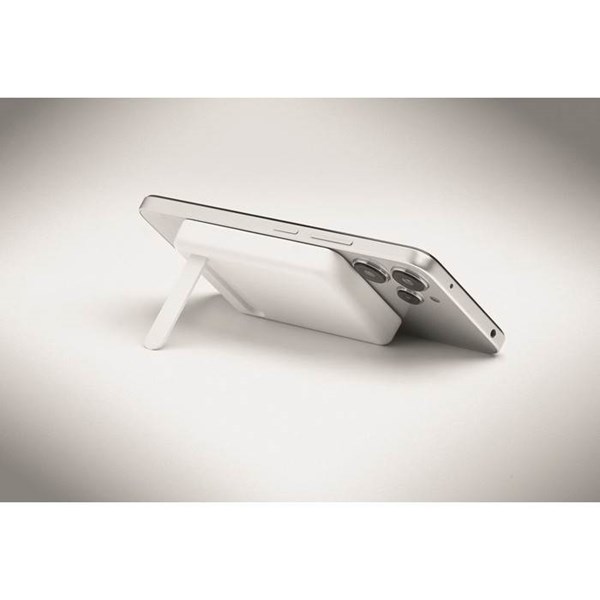 Obrázky: Bílá magnetická powerbanka - sada 5000mAh, Obrázek 6