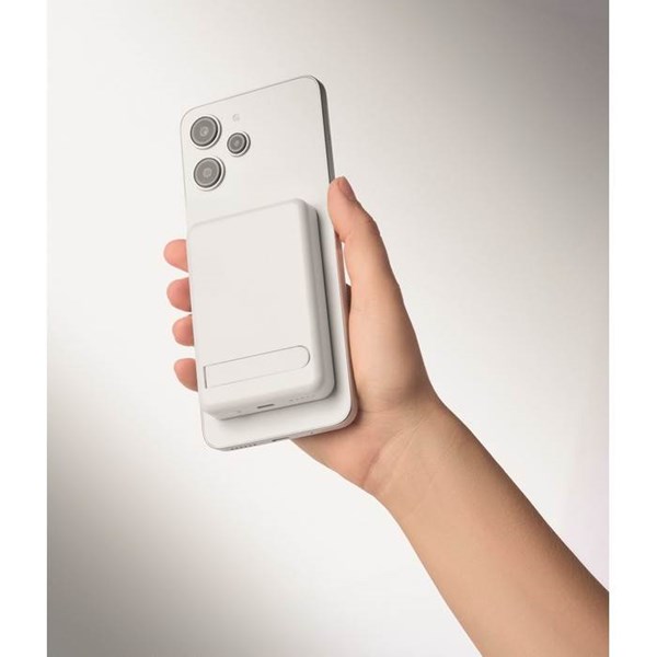 Obrázky: Bílá magnetická powerbanka - sada 5000mAh, Obrázek 8