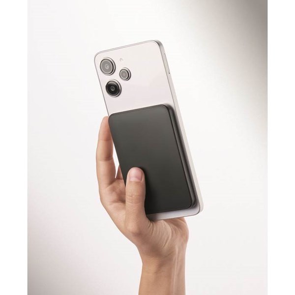 Obrázky: Tenká magnetická powerbanka 20W, 5000mAh, Obrázek 4