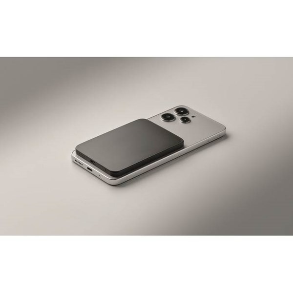 Obrázky: Tenká magnetická powerbanka 20W, 5000mAh, Obrázek 5