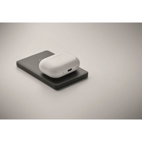 Obrázky: Černá magnetická powerbanka 5000mAh 15W, Obrázek 7
