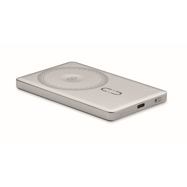 Obrázky: Matně stříbrná magnetická powerbanka 5000mAh 15W