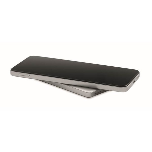 Obrázky: Matně stříbrná magnetická powerbanka 5000mAh 15W, Obrázek 2