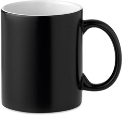 Zobrazit detaily pro Černý hrnek měnící barvu 300 ml Obrázky: Černý hrnek měnící barvu 300 ml