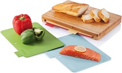 Zobrazit detaily pro Bambusové prkénko se 4 ks hygienických podložek Obrázky: Bambusové prkénko se 4 ks hygienických podložek