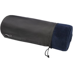 Zobrazit detaily pro Modrá deka z recyklovaného coral fleecu v obalu Obrázky: Modrá deka z recyklovaného coral fleecu v obalu