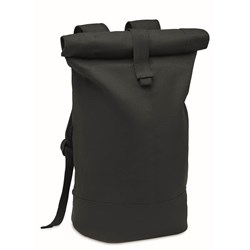 Zobrazit detaily pro Černý rolltop batoh z praného plátna Obrázky: Černý rolltop batoh z praného plátna
